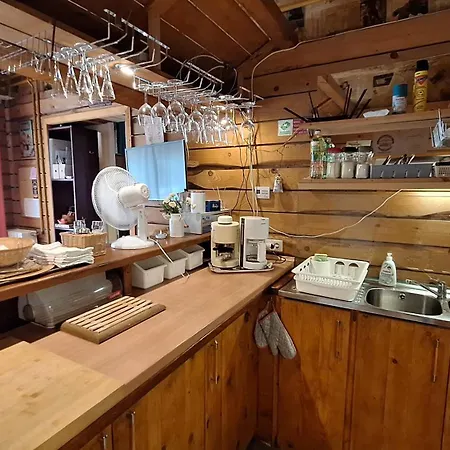 Koppany Vendeghaz * Adand