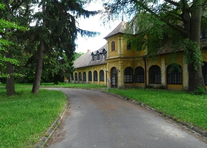 Koppany Vendeghaz * Adand