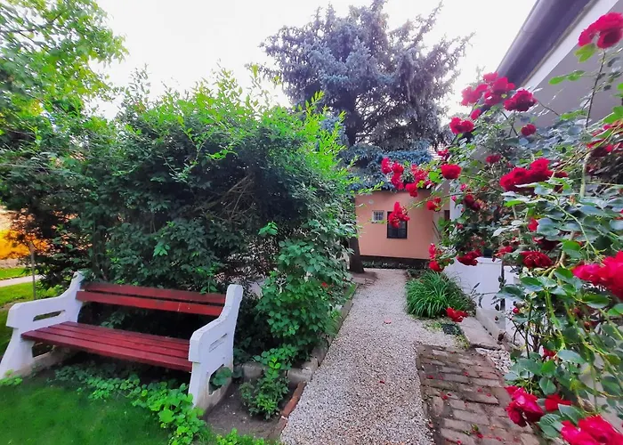 Koppany Vendeghaz * Adand