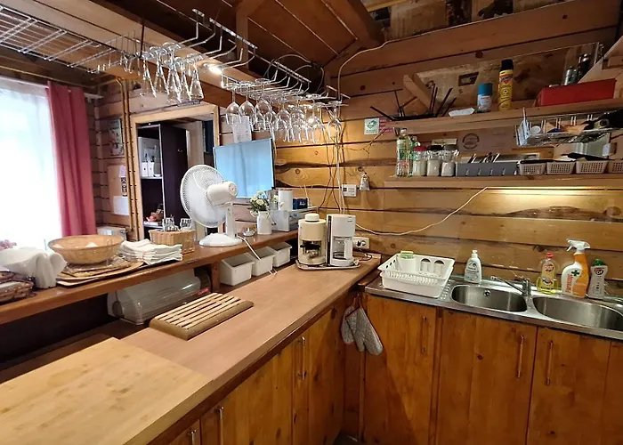 Koppany Vendeghaz * Adand